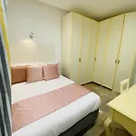 Lägenhet Rome Sweet Spot Guest House *